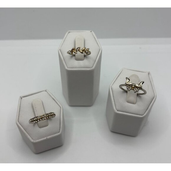 Lot of 3 Fashion Rings size 7 and 7.5 Gold Tone Butterfly‎ - Picture 1 of 7